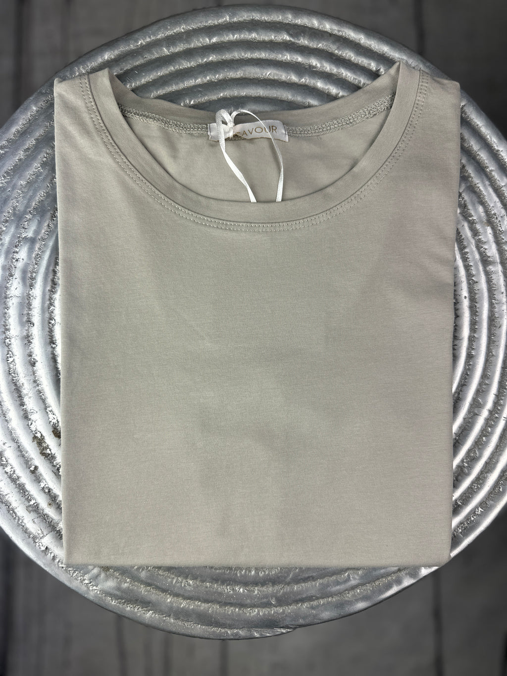 SIMPLE T SHIRT