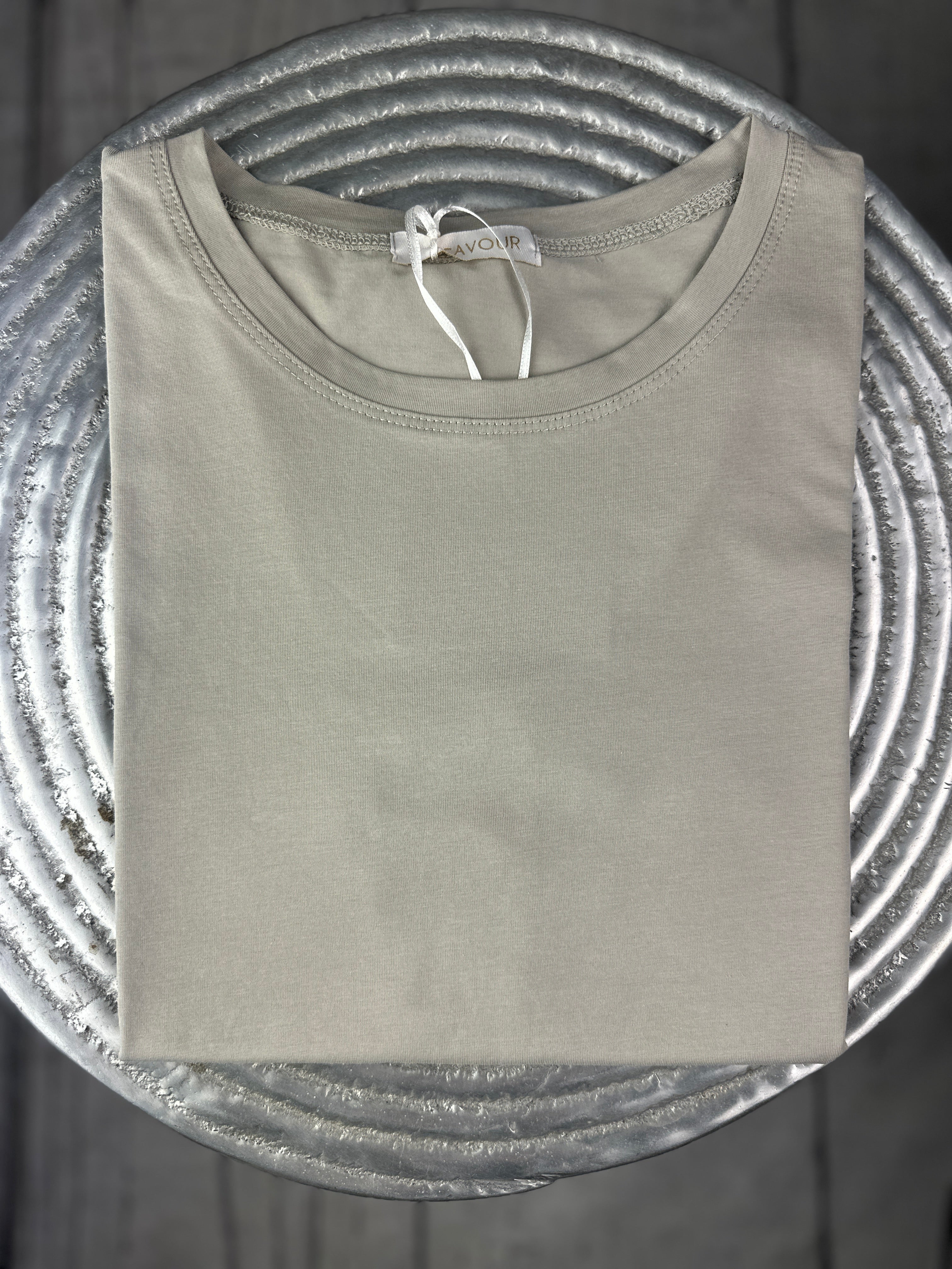 SIMPLE T SHIRT
