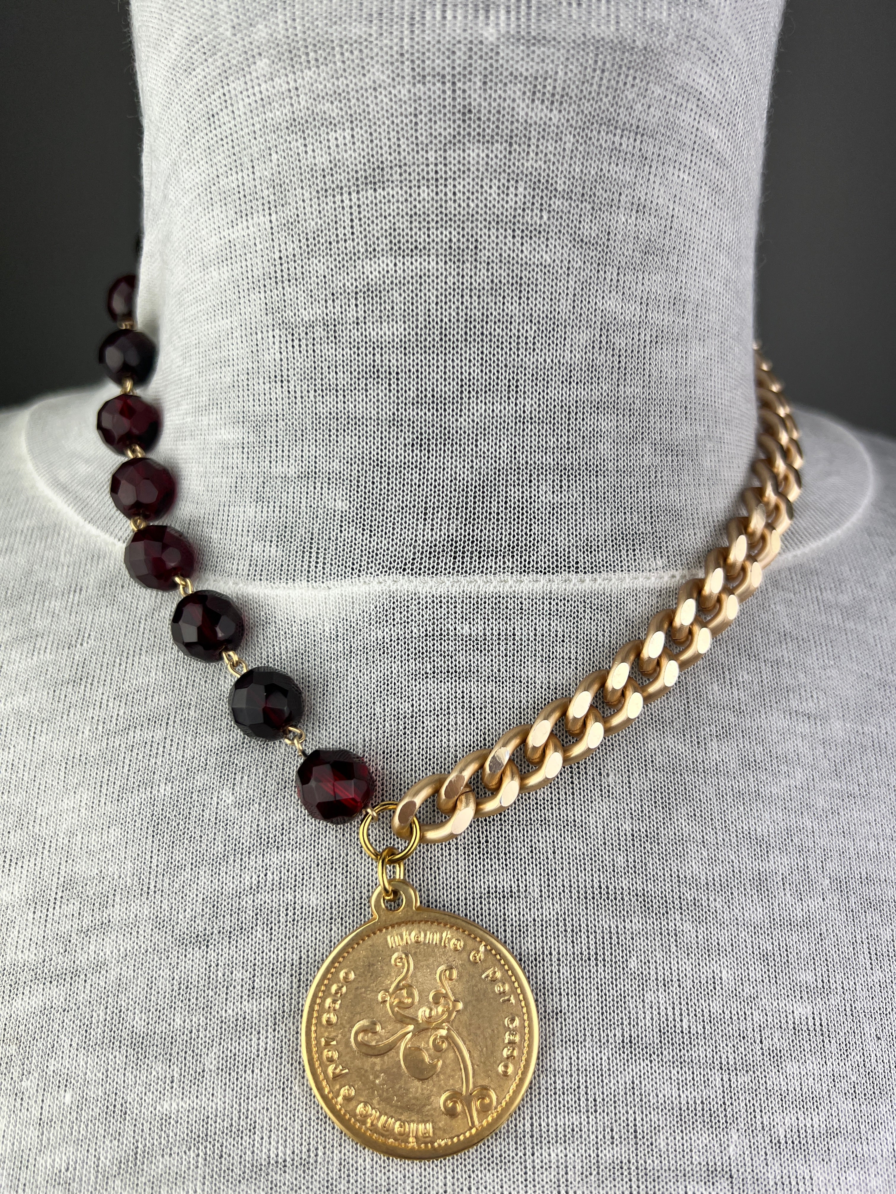 MOMI - COLLANA FRANCESCA CORTA MEDAGLIA
