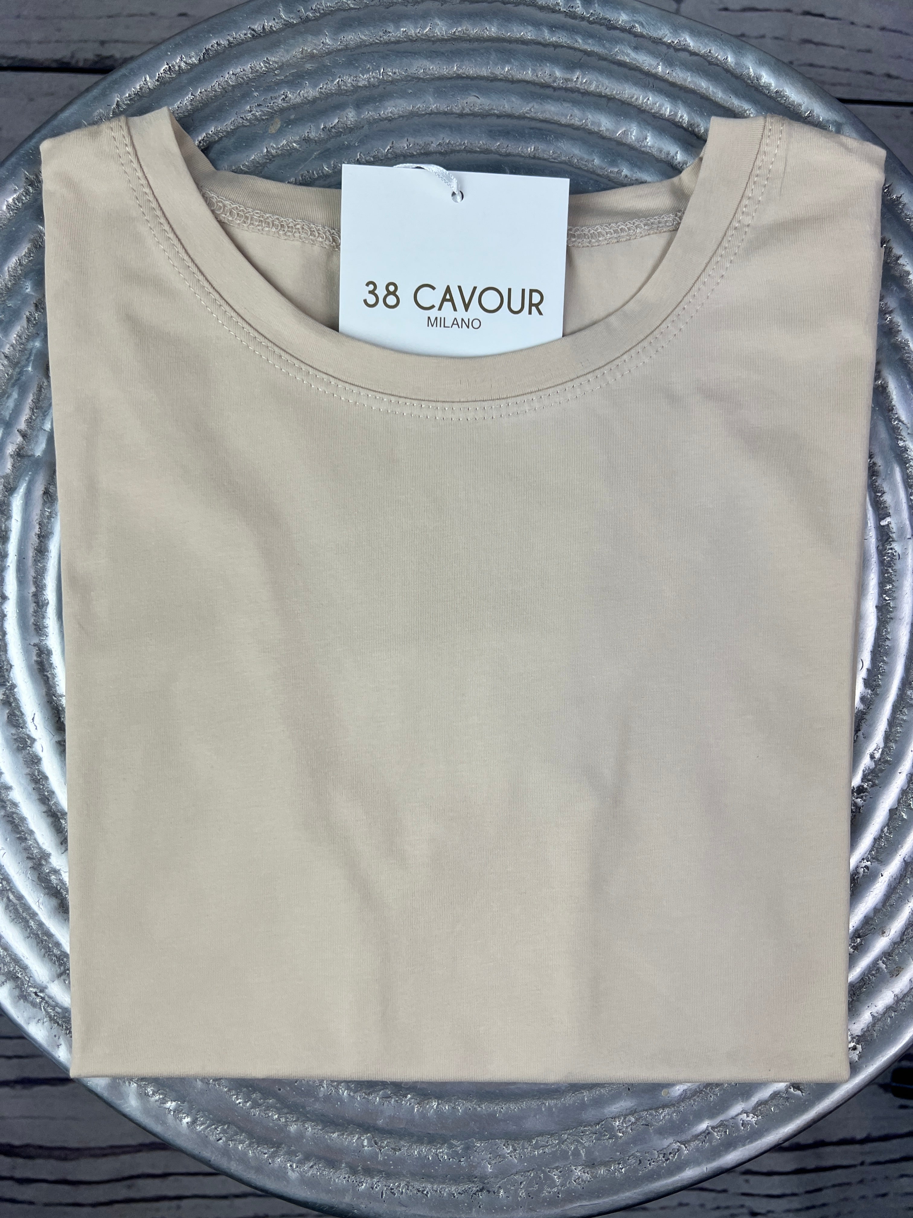 SIMPLE T SHIRT