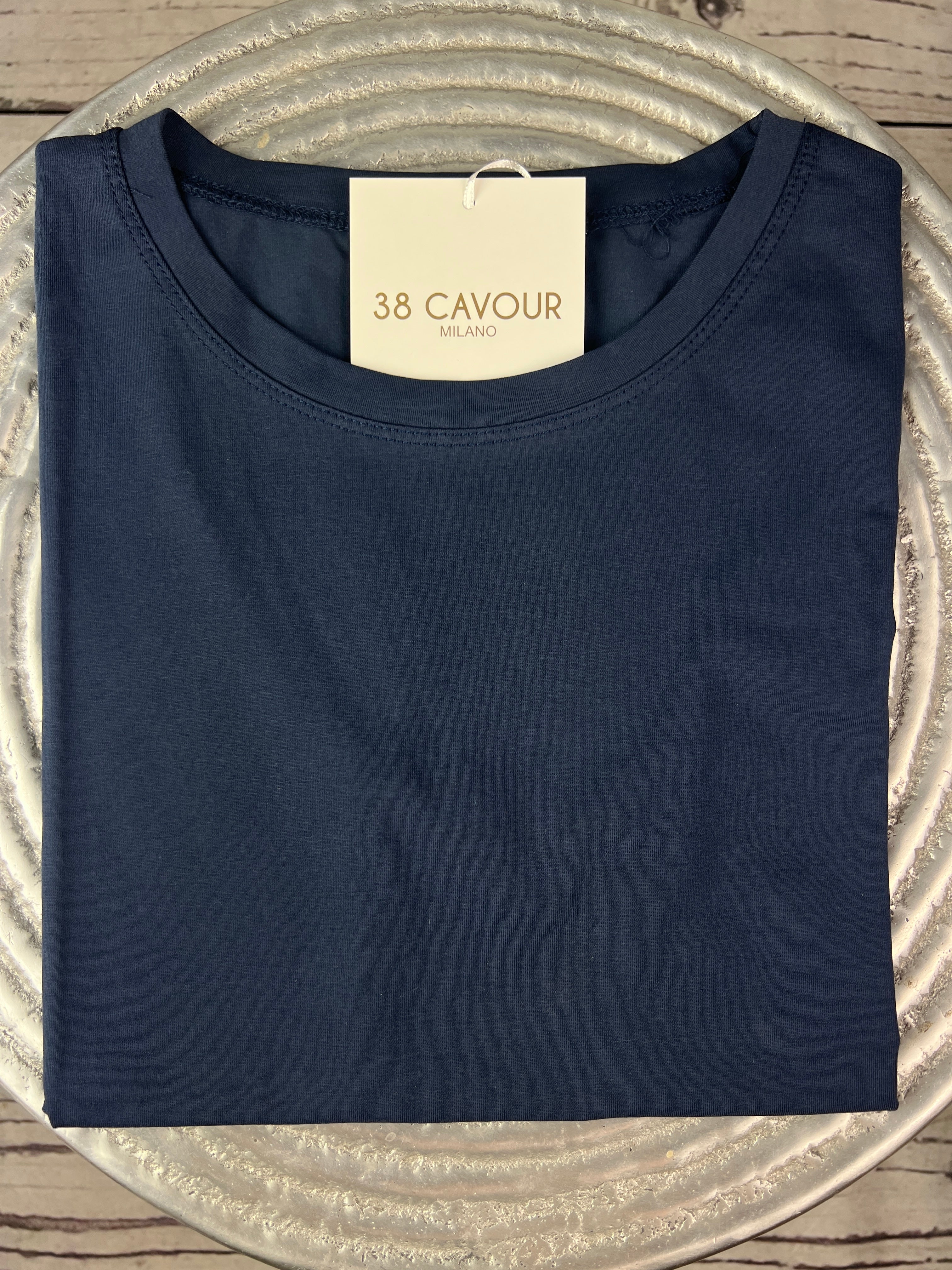 SIMPLE T SHIRT
