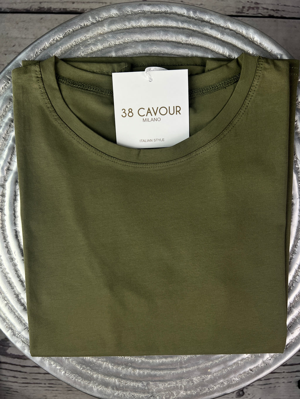 SIMPLE T SHIRT
