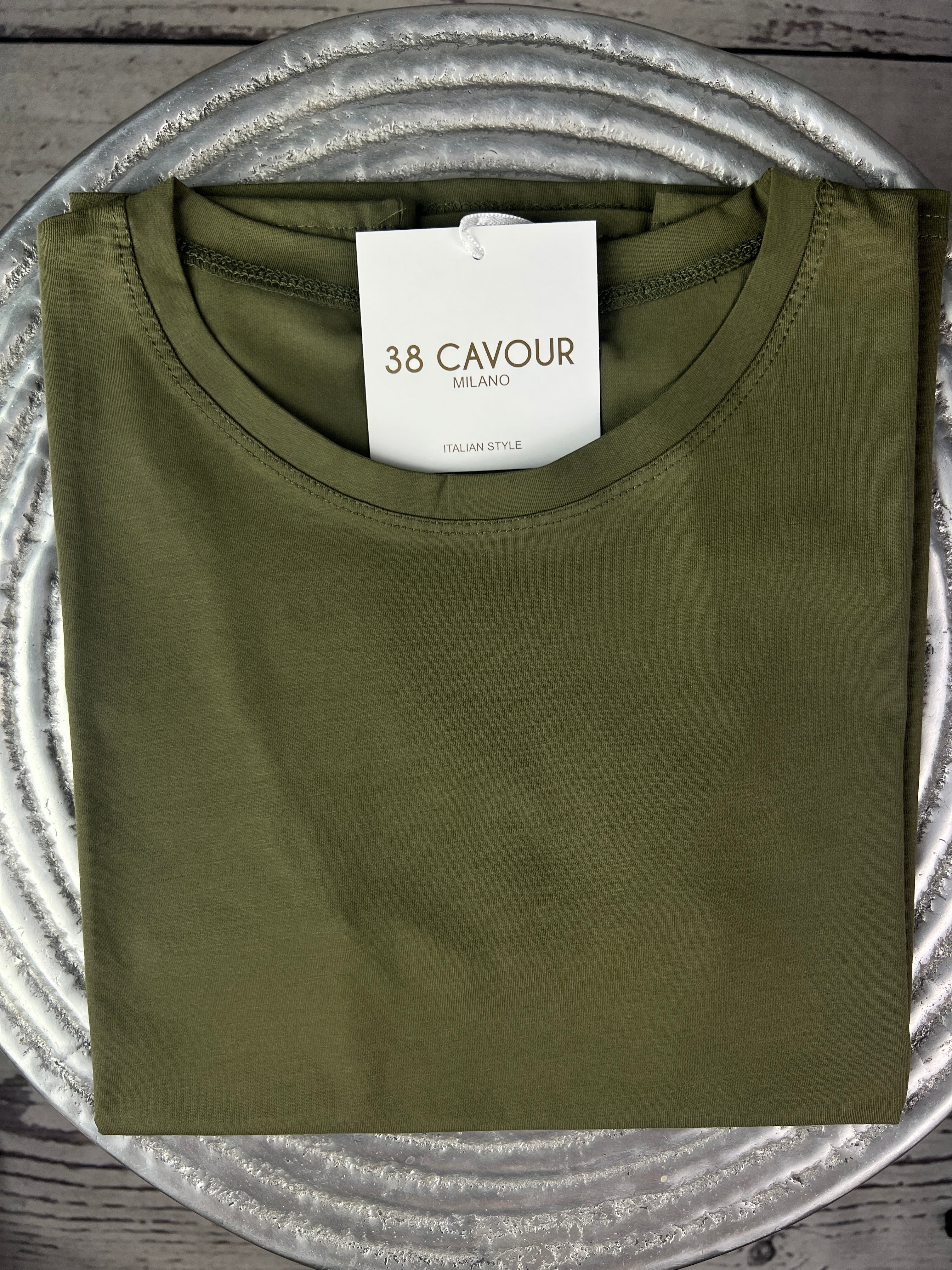 SIMPLE T SHIRT