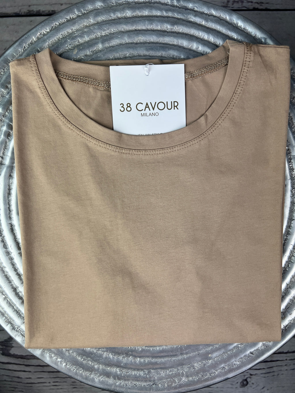 SIMPLE T SHIRT