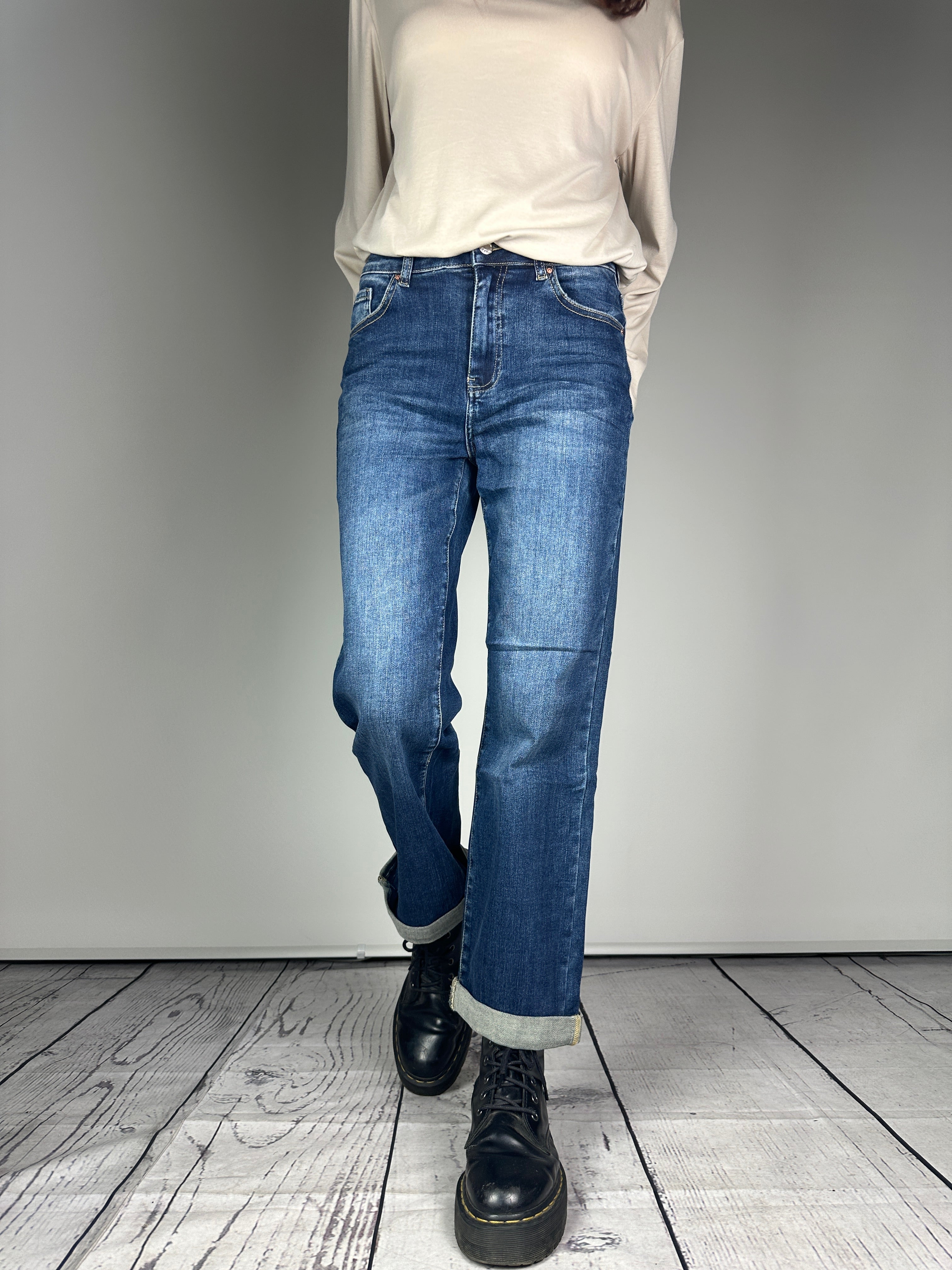 JEANS TRAFFIC