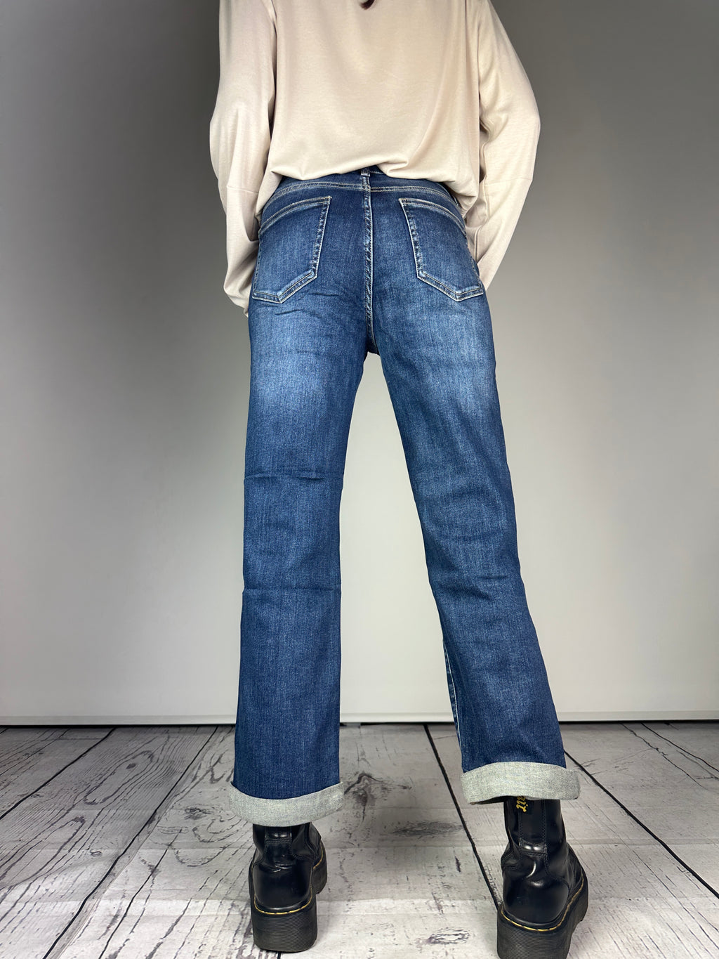 JEANS TRAFFIC
