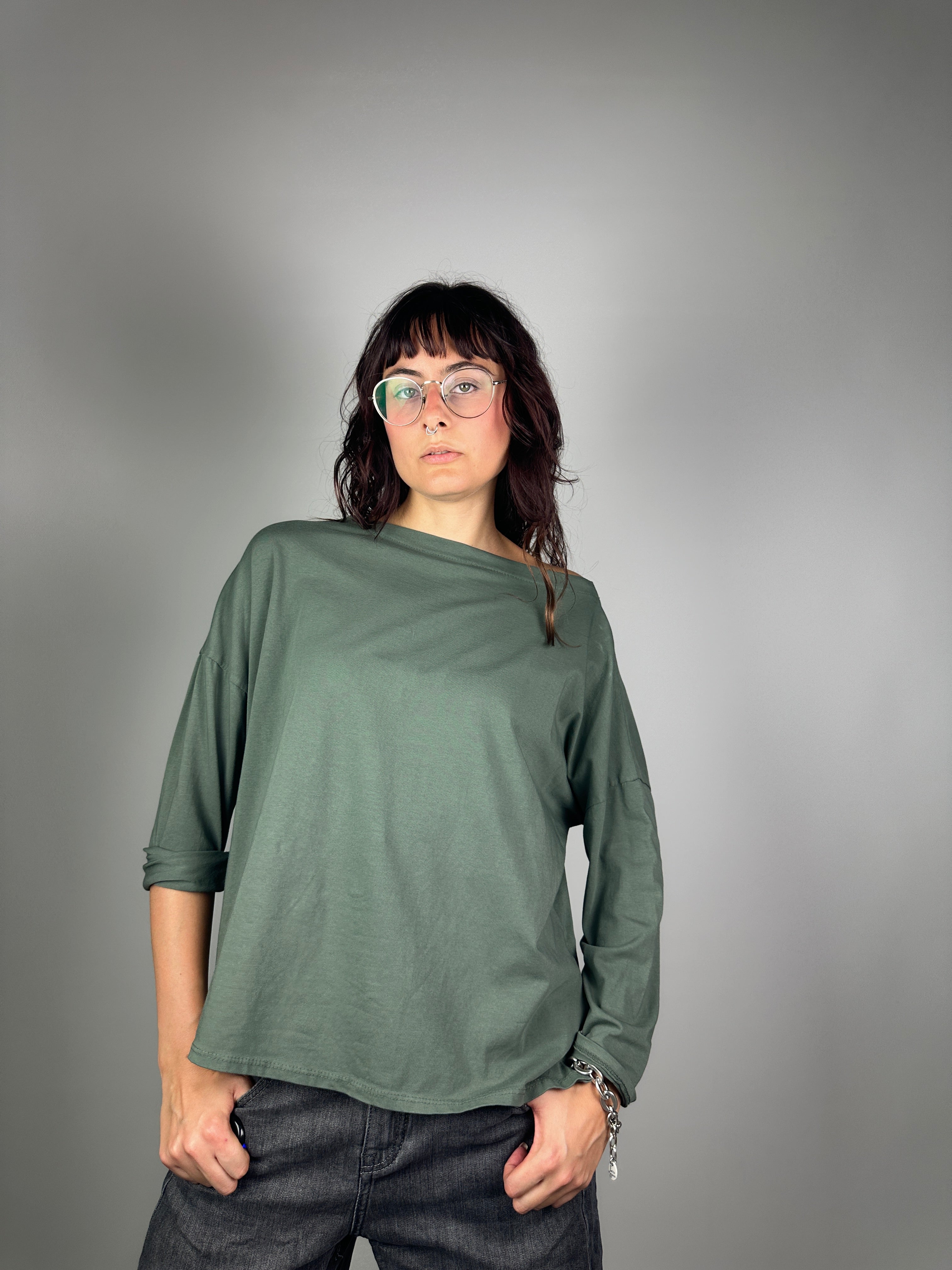 MAGLIA REBELDE MANICA LUNGA