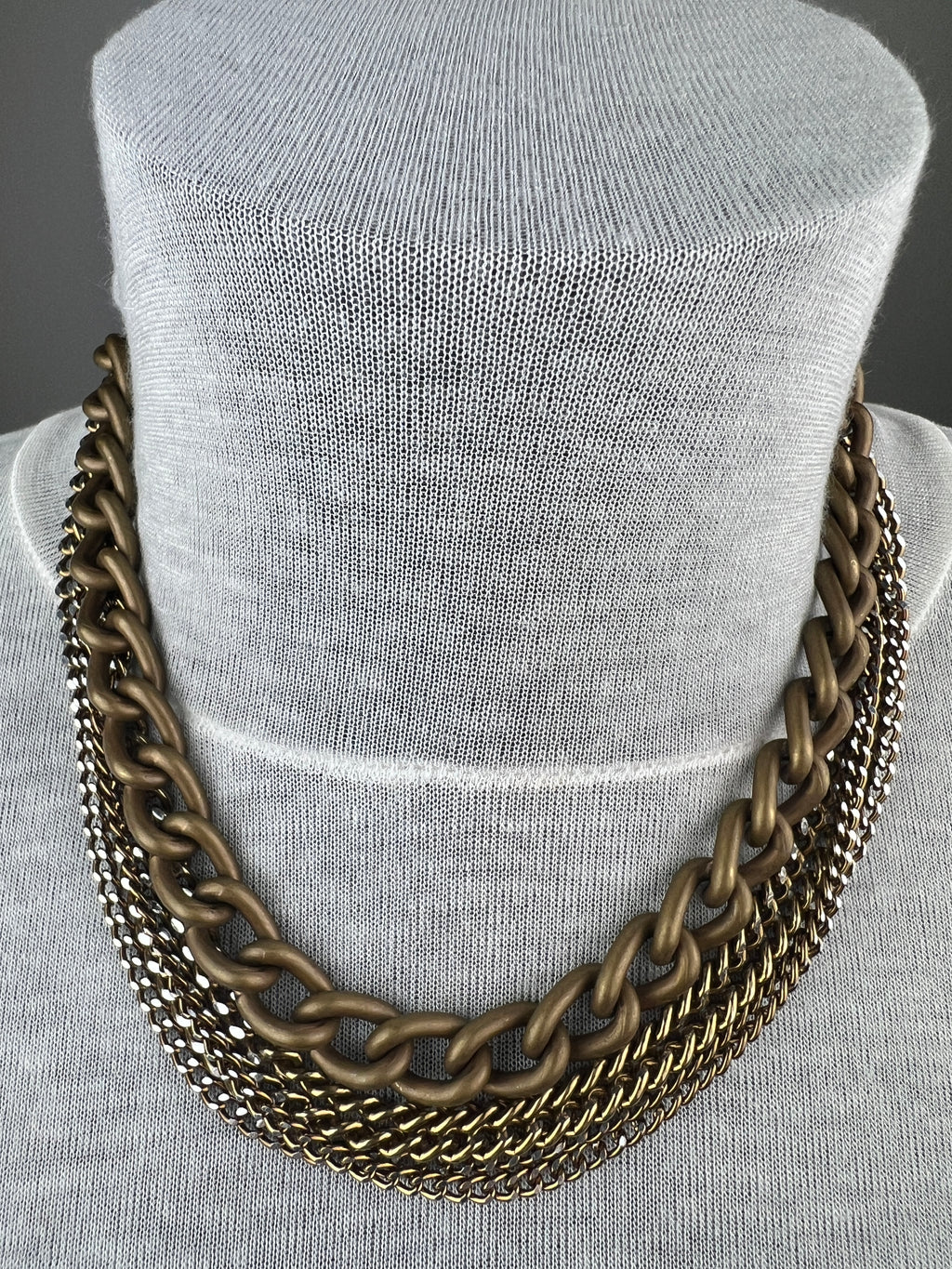 COLLANA 9 FILI MOMI