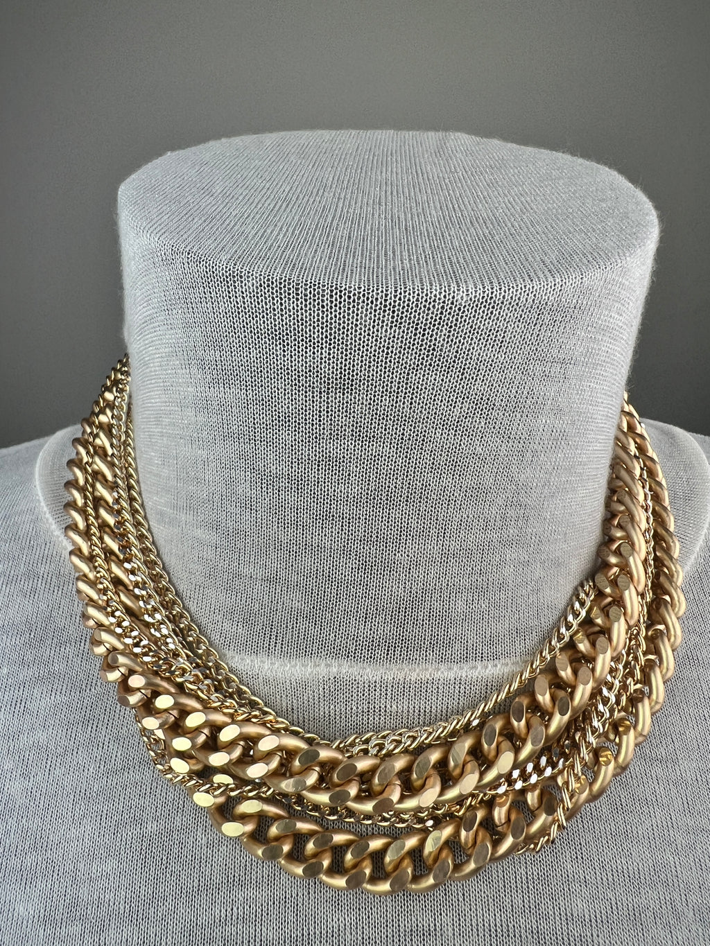 COLLANA 9 FILI MOMI