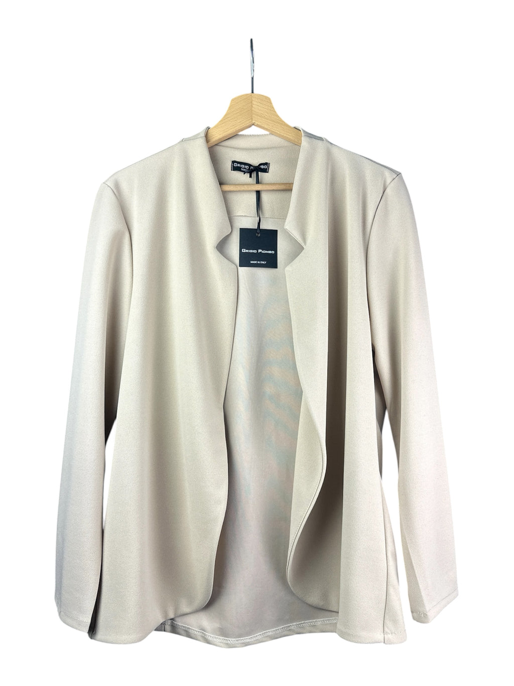 BLAZER MUST HAVE