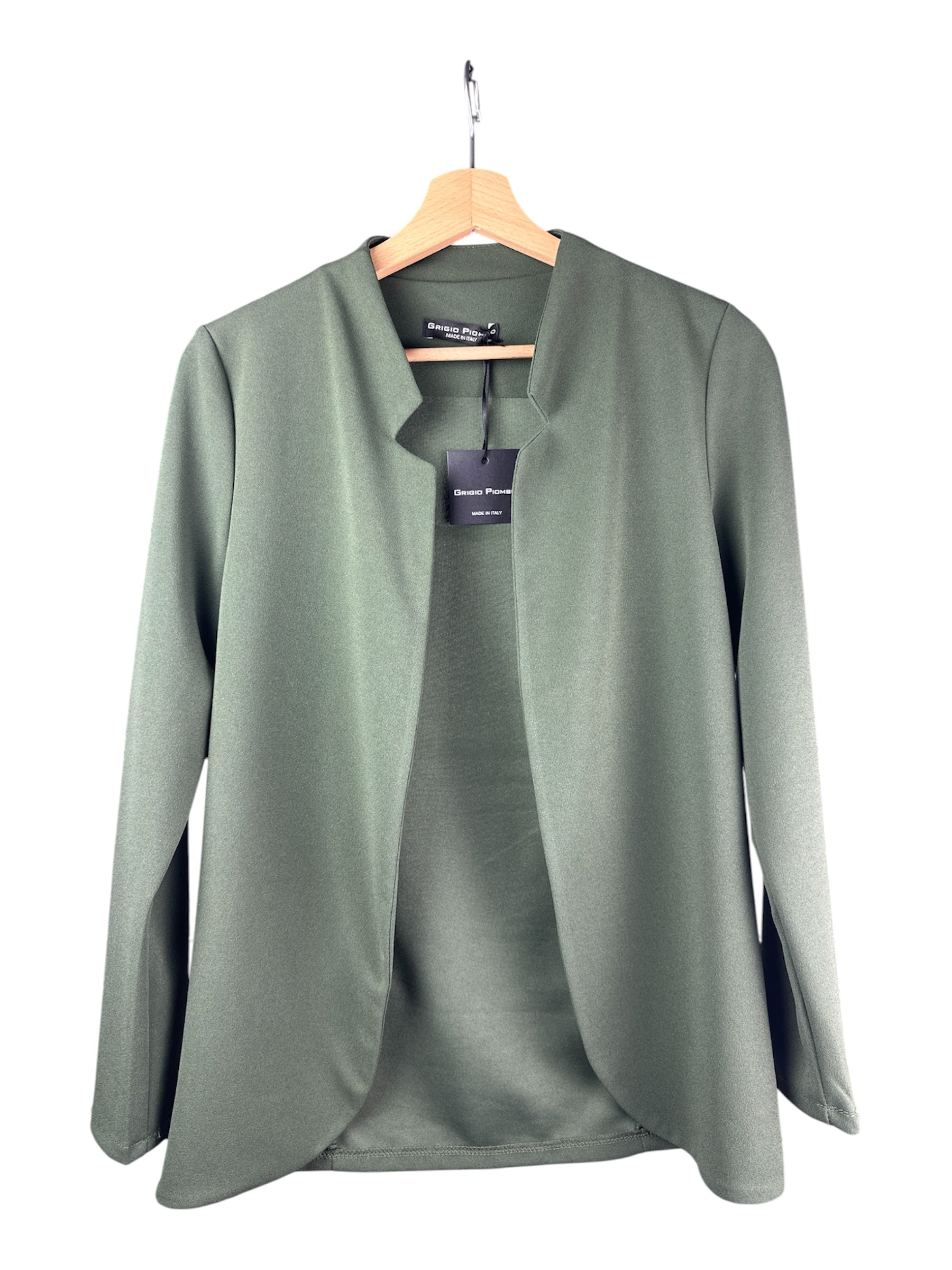BLAZER MUST HAVE