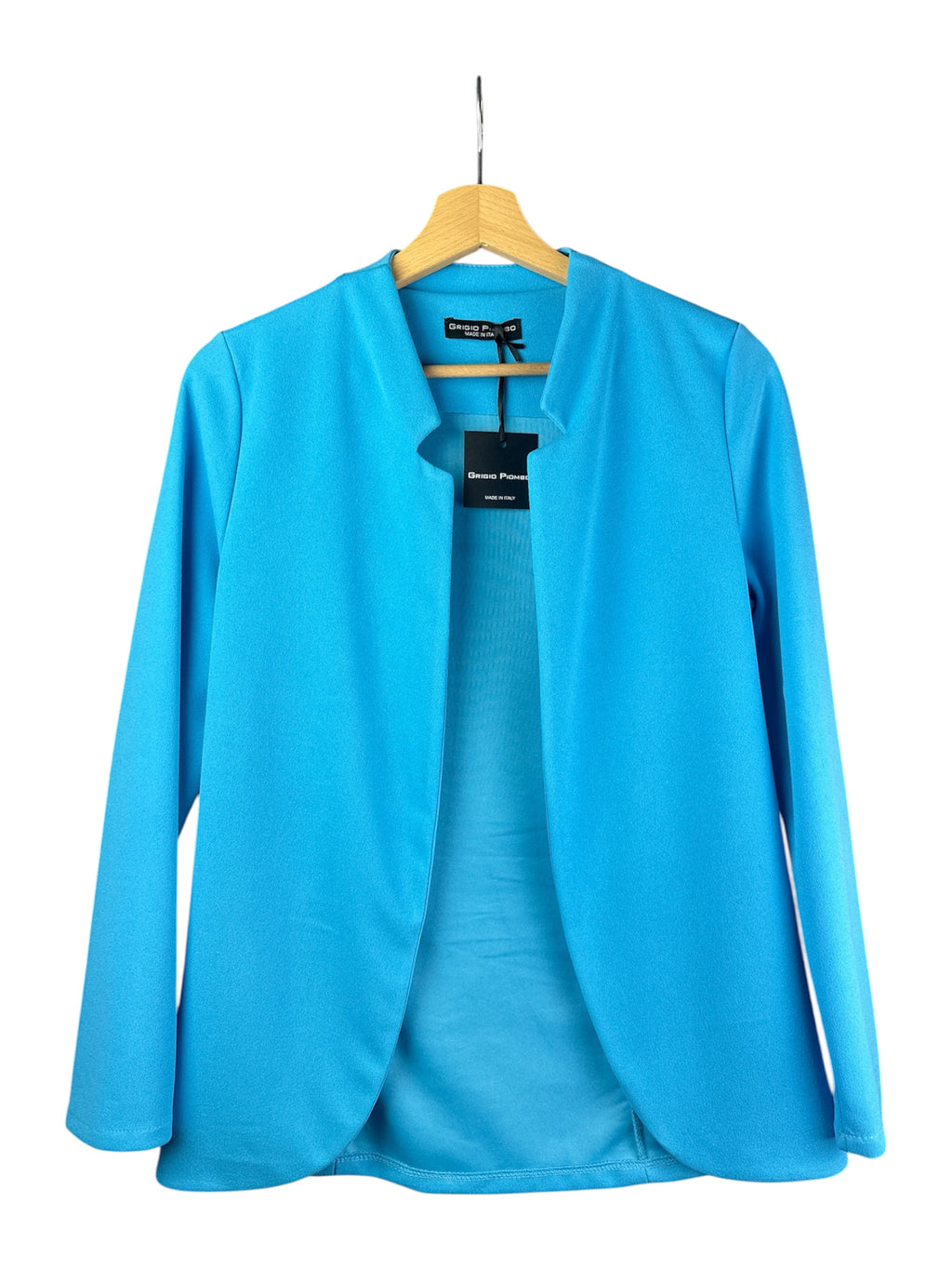 BLAZER MUST HAVE